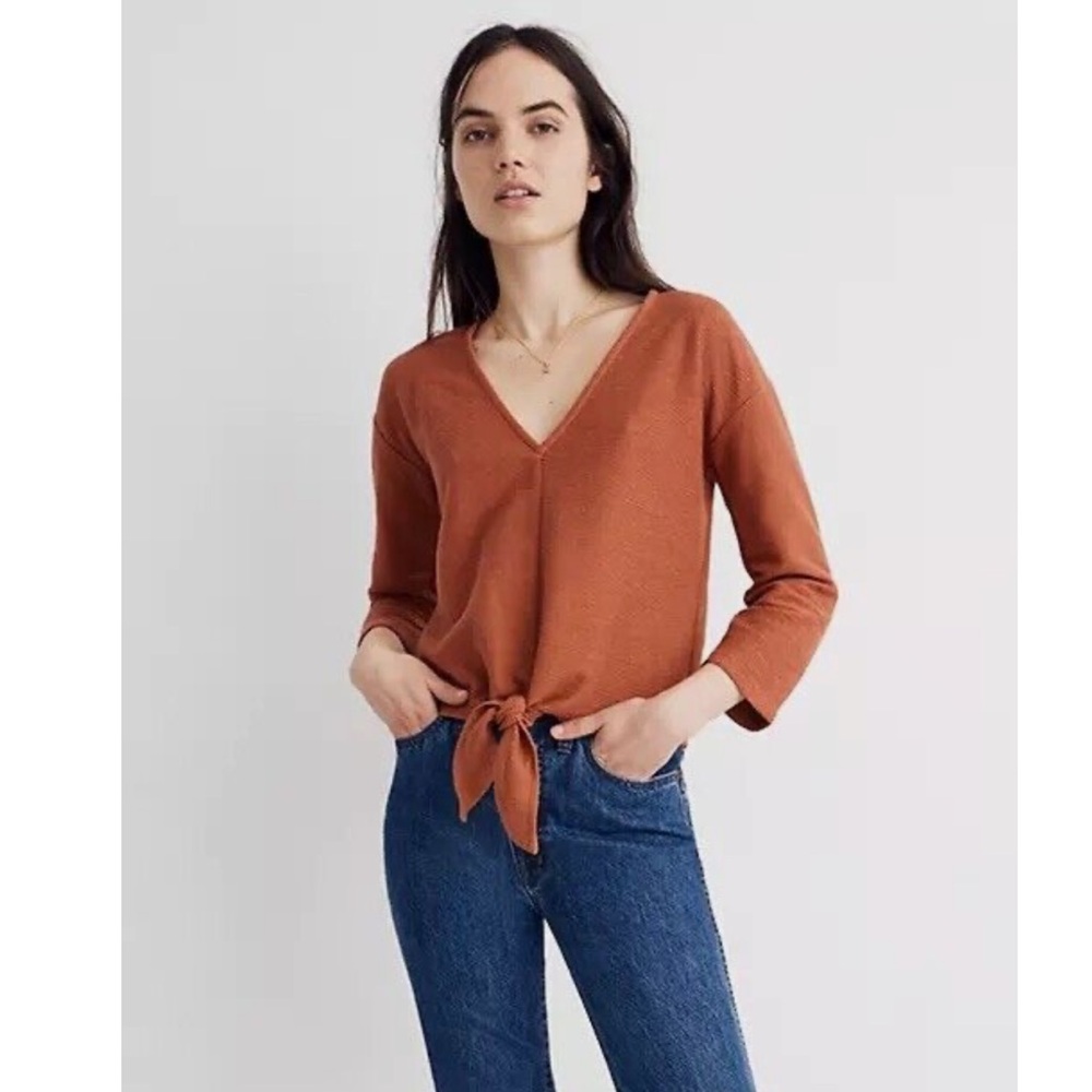 Madewell Texture & Thread Tie Front 3/4 Sleeve Top V-Neck
Textured XSmall